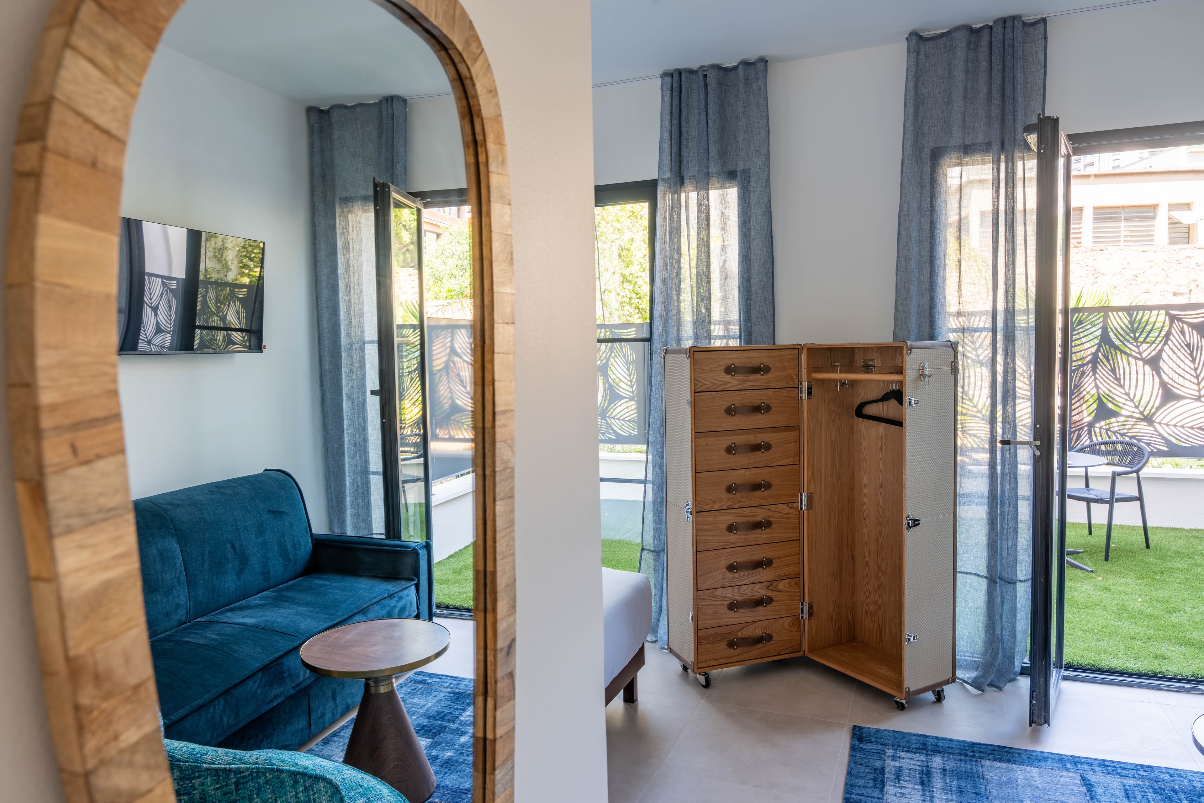 Suite with Terrace — photo 13