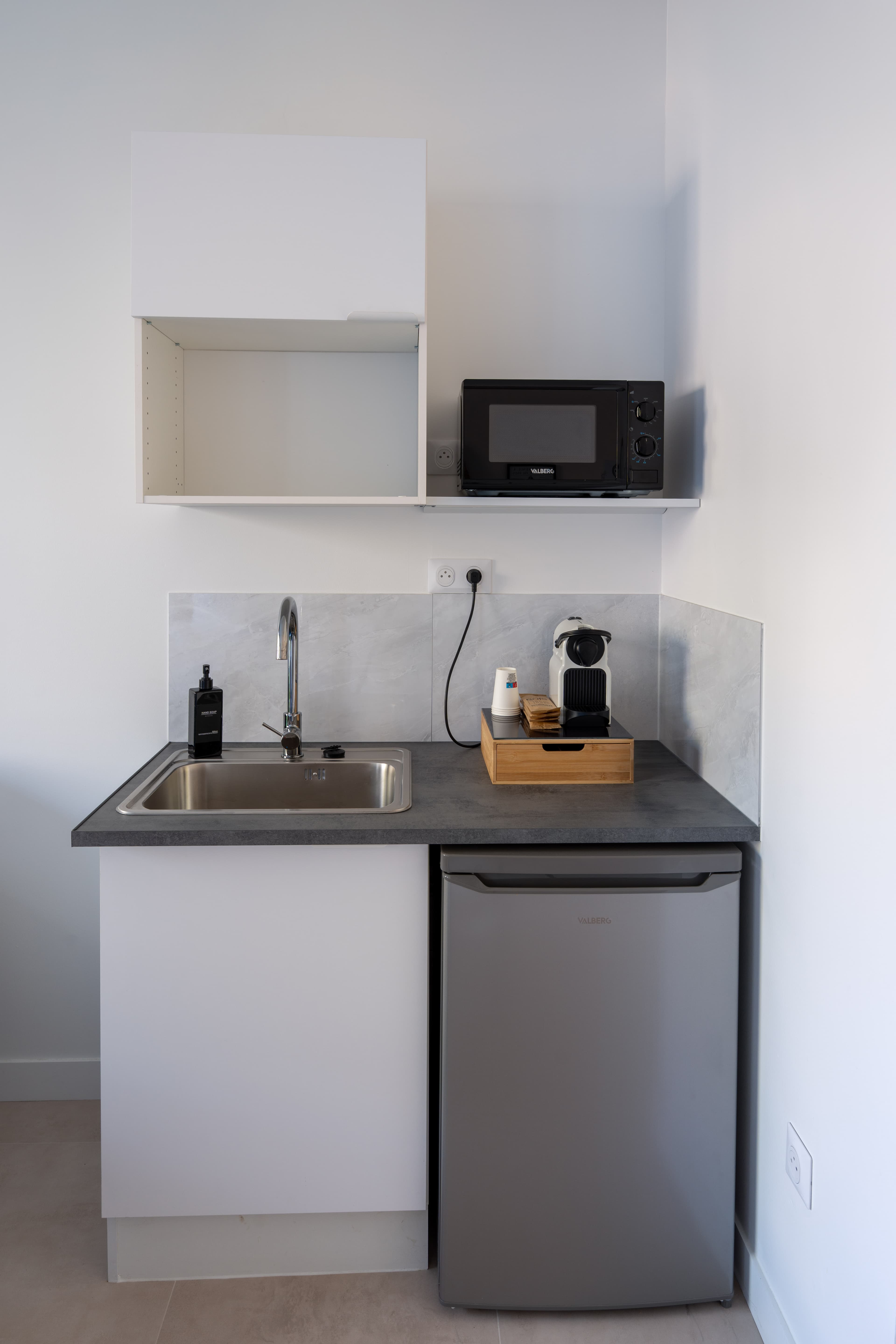 Suite with Terrace — photo 16